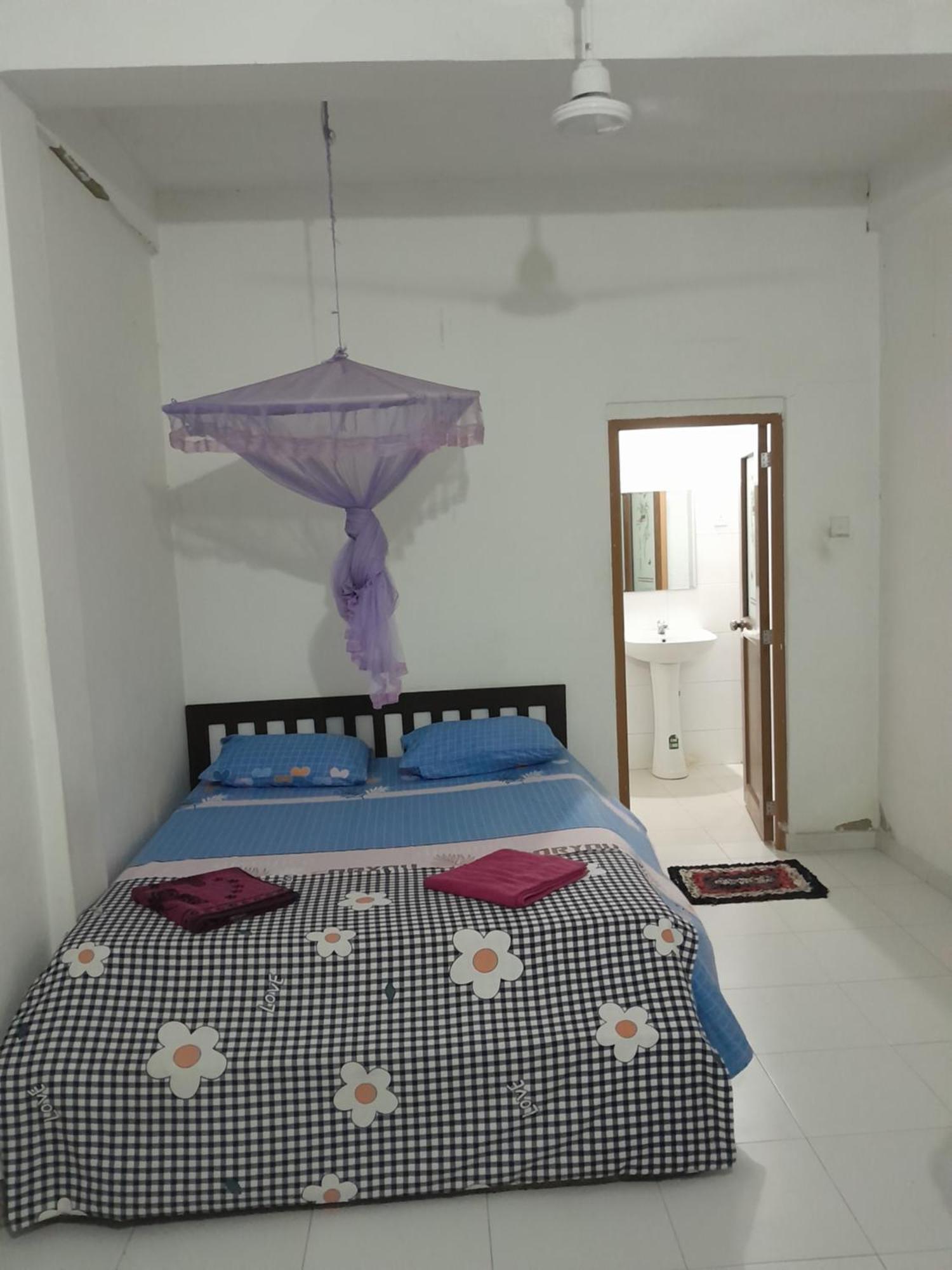 Villa 64 Katunayake Exterior photo